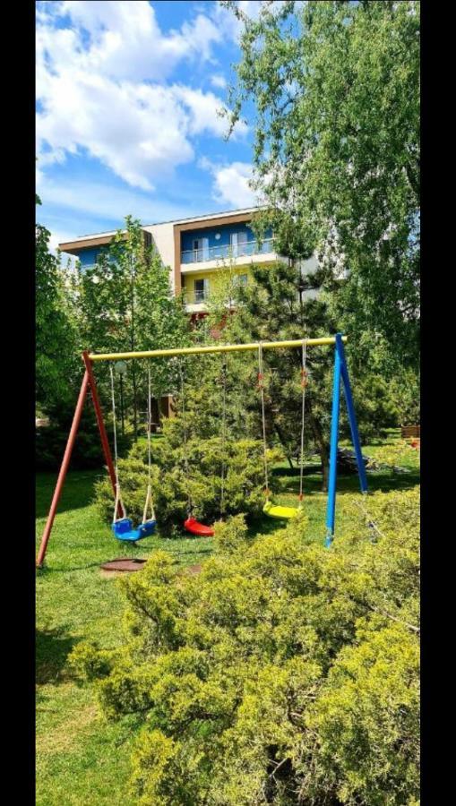 Welcome To Bucharest Airport Residences & Therme-Self Check-In Otopeni Exterior foto