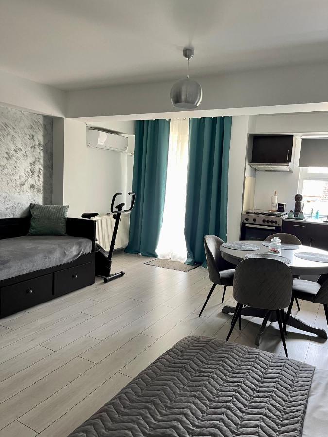 Welcome To Bucharest Airport Residences & Therme-Self Check-In Otopeni Exterior foto