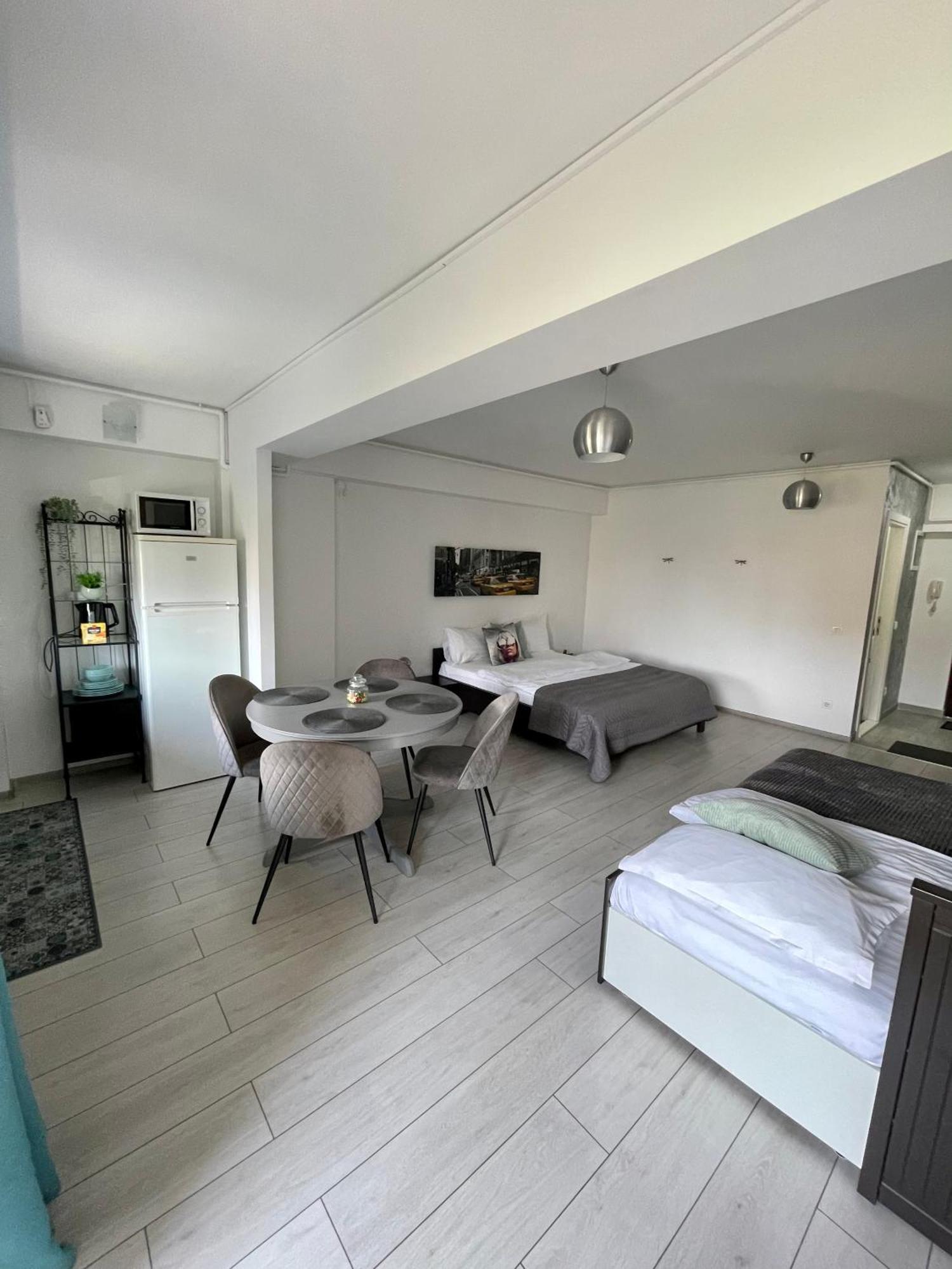 Welcome To Bucharest Airport Residences & Therme-Self Check-In Otopeni Exterior foto