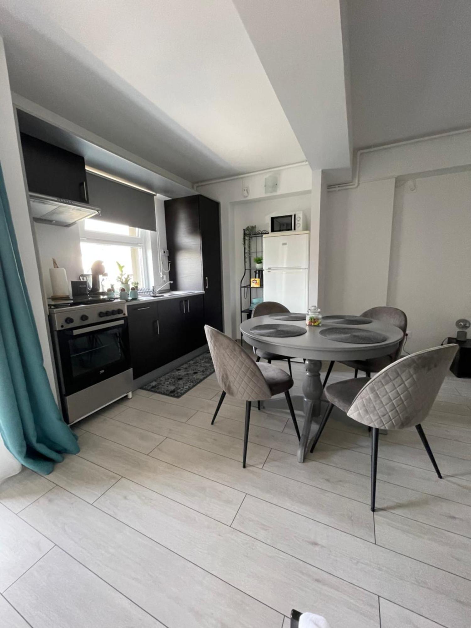 Welcome To Bucharest Airport Residences & Therme-Self Check-In Otopeni Exterior foto